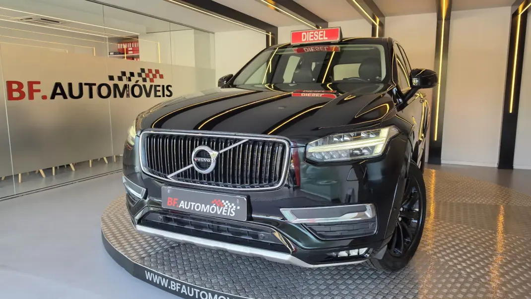 Volvo XC 90 2016 - 27900 EUR, 185393 km - AUTO.MOTO.pt - 185393km - foto 1 de 58