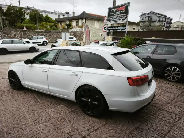 Audi A6 Avant 2012 - 21500 EUR, 246000 km - AUTO.MOTO.pt - 246000km - foto 11 de 32