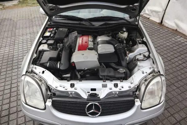 Mercedes-Benz SLK 200 2001 - 15980 EUR, 103000 km - AUTO.MOTO.pt - 103000km - foto 3 de 21