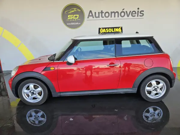 MINI Cooper 2009 - 6750 EUR, 160000 km - AUTO.MOTO.pt - 160000km - foto 2 de 9