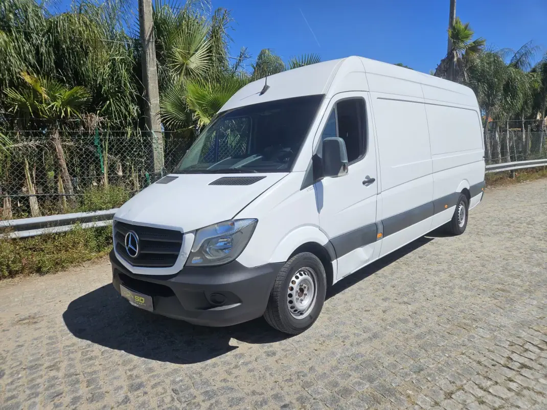 Mercedes-Benz 2018 - 14500 EUR, 220000 km - AUTO.MOTO.pt - 220000km - foto 1 de 8