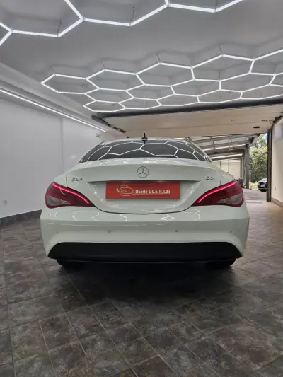 Mercedes-Benz CLA 180 2015 - 14000 EUR, 205367 km - 205367km - foto 35 de 51