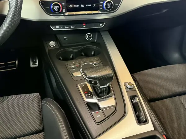 Audi A5 Sportback 2019 - 30750 EUR, 98486 km - AUTO.MOTO.pt - 98486km - foto 19 de 35