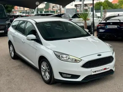 Ford Focus SW 2017 - 10900 EUR, 155572 km - AUTO.MOTO.pt - 155572km - foto 7 de 23