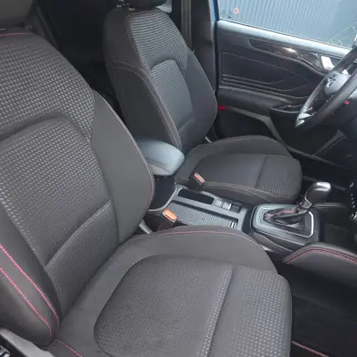 Ford Focus 2024 - 22950 EUR, 34136 km - AUTO.MOTO.pt - 34136km - foto 20 de 27