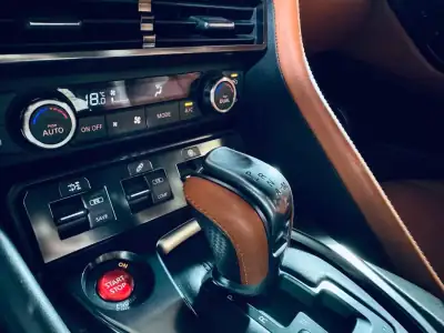 Nissan GT-R 2017 - 159990 EUR, 47772 km - AUTO.MOTO.pt - 47772km - foto 43 de 45