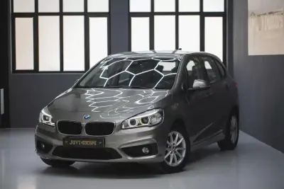 BMW 216 Active Tourer 2015 - 12750 EUR, 196513 km - AUTO.MOTO.pt - 196513km - foto 25 de 43