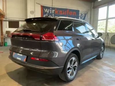 Aiways U5 2022 - 22500 EUR, 31000 km - AUTO.MOTO.pt - 31000km - foto 3 de 9