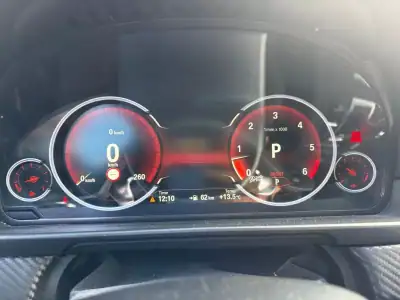 BMW M550d 2013 - 27500 EUR, 272000 km - AUTO.MOTO.pt - 272000km - foto 14 de 21