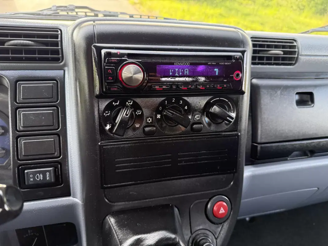 Mitsubishi 2011 - 19750 EUR, 190000 km - AUTO.MOTO.pt - 190000km - foto 15 de 22