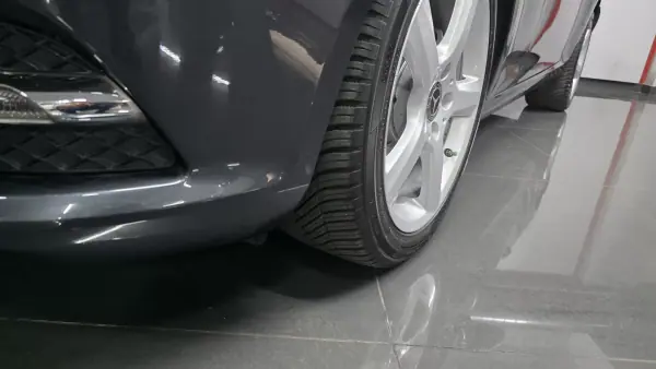 Mercedes-Benz SLK 250 2014 - 25990 EUR, 95000 km - AUTO.MOTO.pt - 95000km - foto 49 de 56