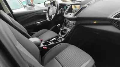 Ford C-Max 2015 - 10700 EUR, 168000 km - AUTO.MOTO.pt - 168000km - foto 10 de 16