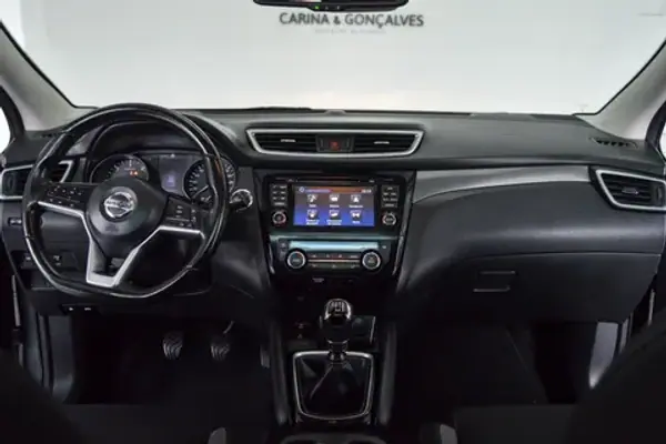 Nissan Qashqai 2018 - 19450 EUR, 106000 km - AUTO.MOTO.pt - 106000km - foto 10 de 28