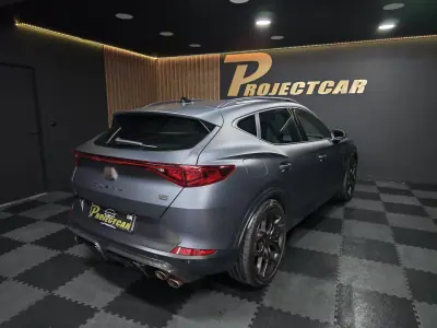 Cupra Formentor 2025 - 61900 EUR, 9500 km - AUTO.MOTO.pt - 9500km - foto 26 de 37