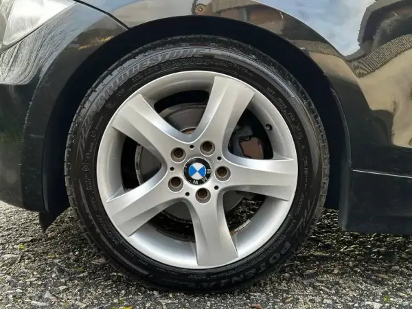 BMW 118 2008 - 9999 EUR, 248720 km - AUTO.MOTO.pt - 248720km - foto 41 de 47