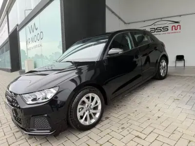 Audi A1 Sportback 2025 - 26750 EUR, 956 km - AUTO.MOTO.pt - 956km - foto 4 de 37