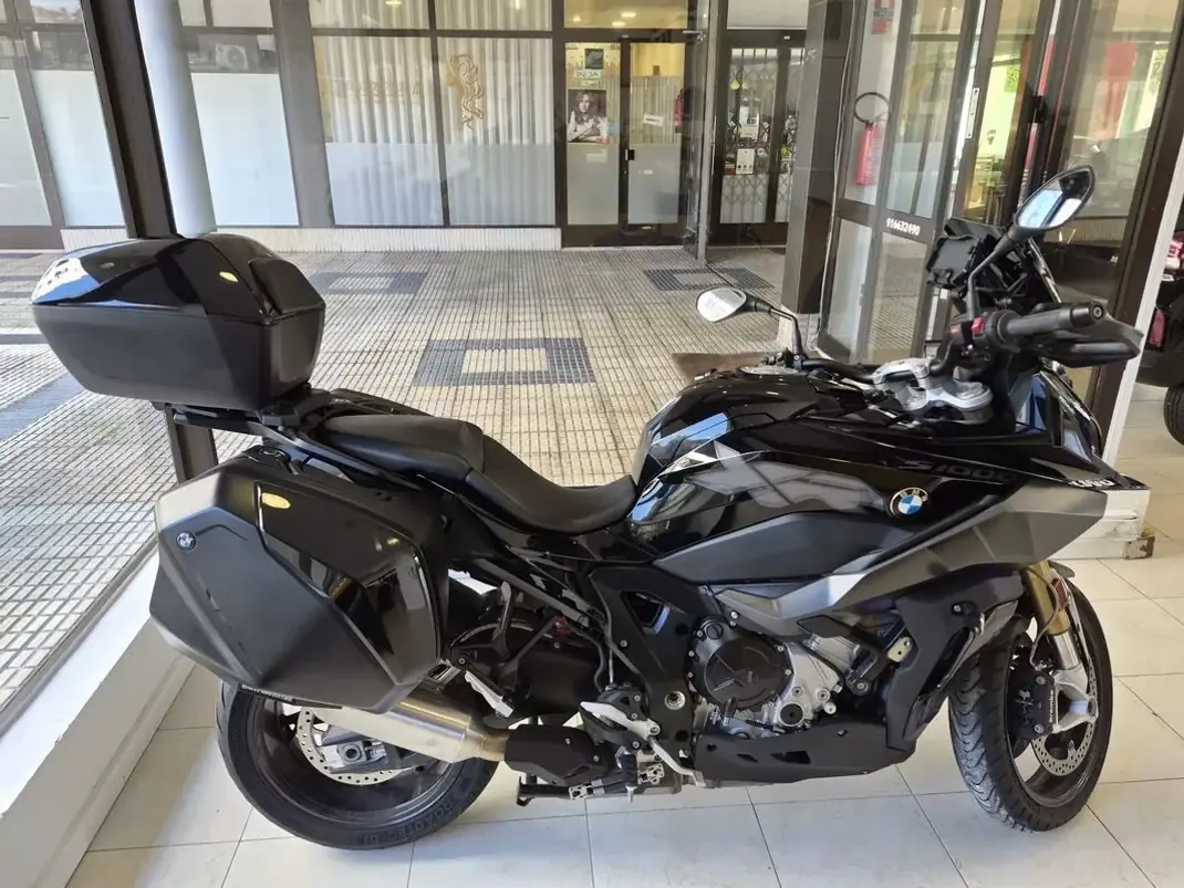 BMW C 400 GT 2022 - 16950 EUR, 14000 km - AUTO.MOTO.pt - 14000km - foto 1 de 20