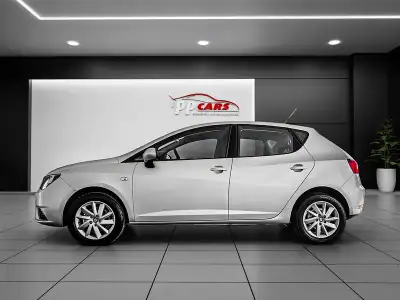 SEAT Ibiza 2015 - 11950 EUR, 80000 km - AUTO.MOTO.pt - 80000km - foto 54 de 60