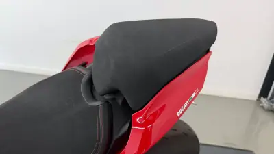 Ducati Panigale V4 S 2020 - 23990 EUR, 33324 km - AUTO.MOTO.pt - 33324km - foto 5 de 17