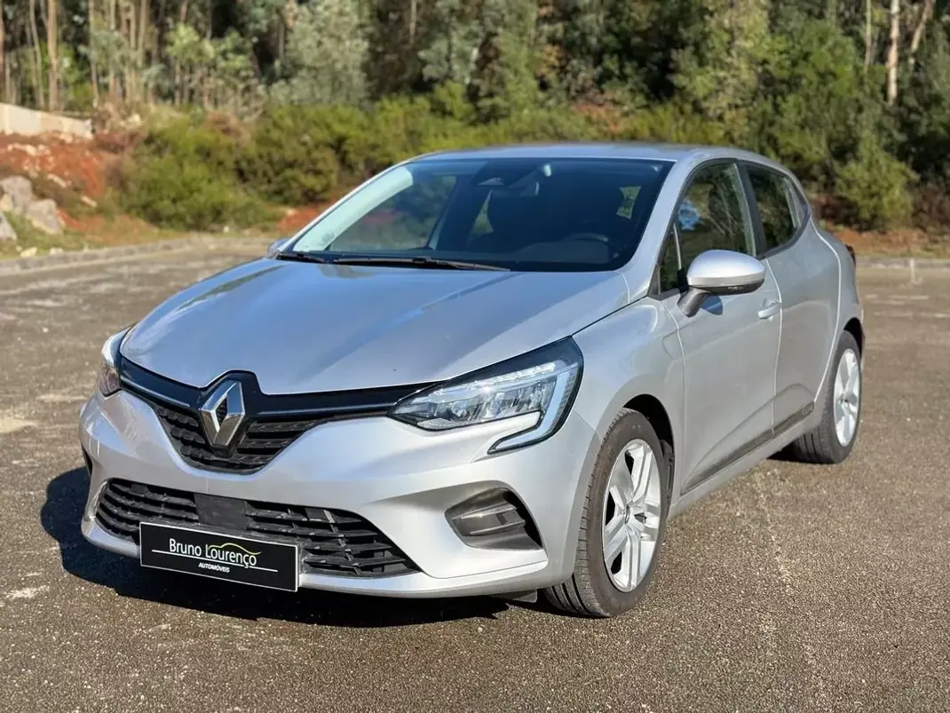 Renault Clio 2020 - 12900 EUR, 139162 km - AUTO.MOTO.pt - 139162km - foto 1 de 19
