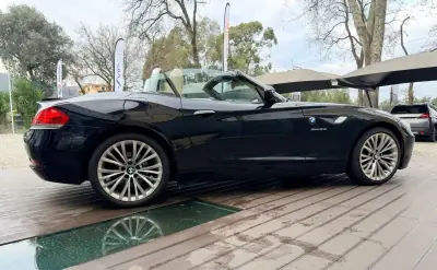 BMW Z4 2010 - 24750 EUR, 140809 km - AUTO.MOTO.pt - 140809km - foto 8 de 17