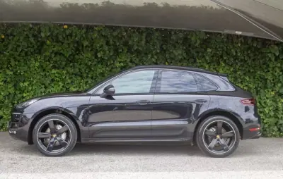 Porsche Macan 2015 - 43900 EUR, 101500 km - AUTO.MOTO.pt - 101500km - foto 7 de 19