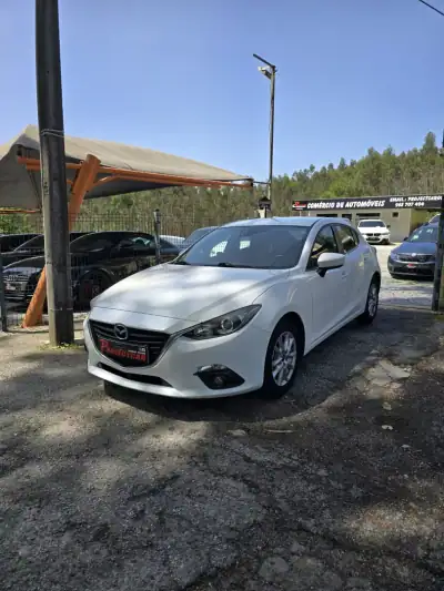 Mazda 3 2017 - 15900 EUR, 113000 km - AUTO.MOTO.pt - 113000km - foto 5 de 7
