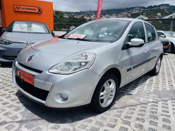 Renault Clio 2008 - 6950 EUR, 171590 km - AUTO.MOTO.pt - 171590km - foto 3 de 12