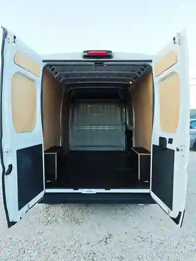 Fiat Ducato 2025 - 29520 EUR, 3200 km - 3200km - foto 5 de 7