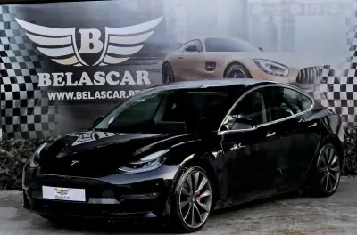 Tesla Model 3 2020 - 28500 EUR, 75000 km - 75000km - foto 2 de 10