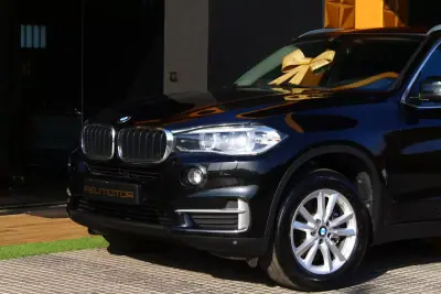 BMW X5 2018 - 24450 EUR, 191000 km - AUTO.MOTO.pt - 191000km - foto 2 de 26