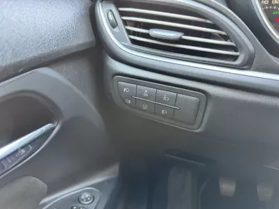 Fiat Tipo Station Wagon 2018 - 12900 EUR, 92385 km - AUTO.MOTO.pt - 92385km - foto 15 de 25