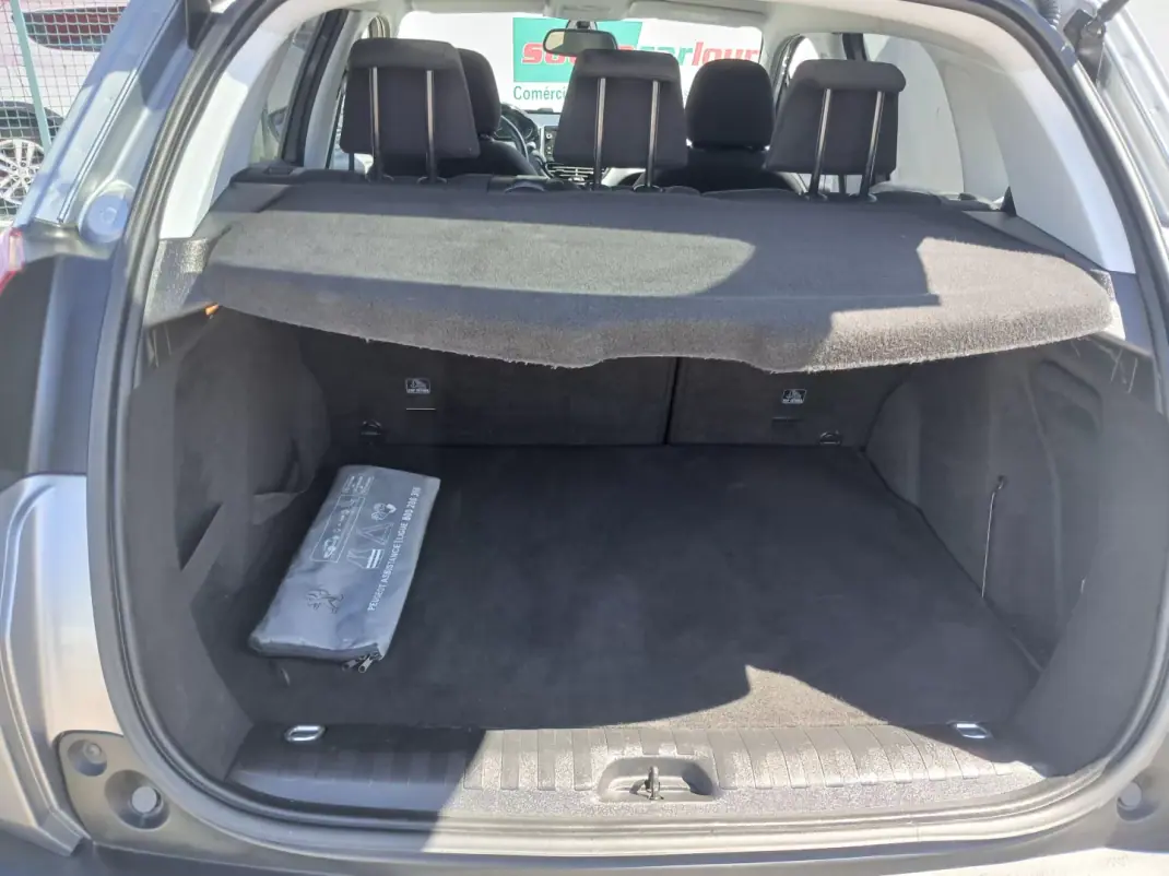 Peugeot 2008 2016 - 8250 EUR, 93942 km - 93942km - foto 25 de 25