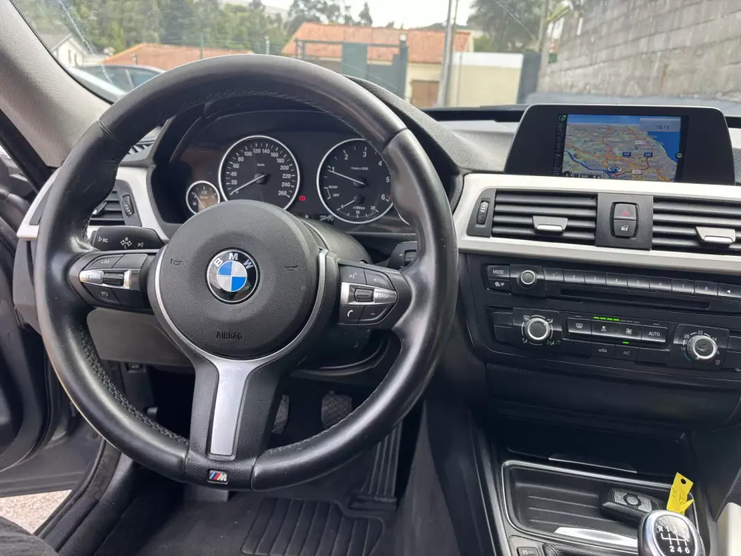 BMW 318 Gran Turismo 2014 - 11990 EUR, 280000 km - 280000km - foto 15 de 26