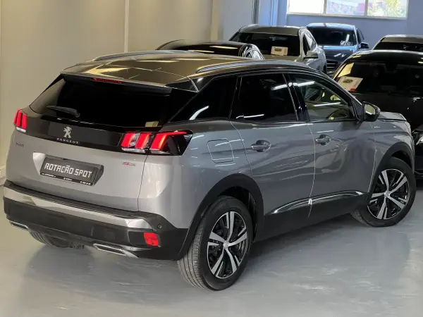 Peugeot 3008 2018 - 18490 EUR, 170000 km - AUTO.MOTO.pt - 170000km - foto 25 de 44