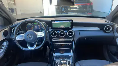 Mercedes-Benz C 300 2020 - 22480 EUR, 190000 km - AUTO.MOTO.pt - 190000km - foto 2 de 12