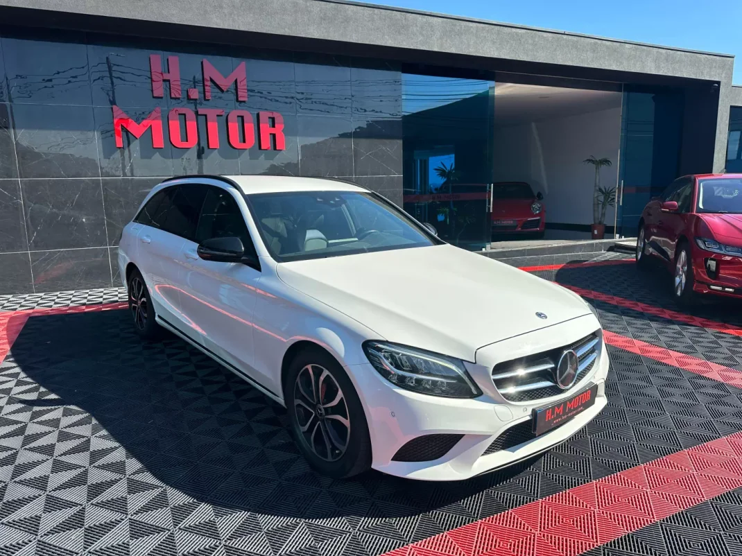 Mercedes-Benz C 220 2020 - 25900 EUR, 180000 km - 180000km - foto 2 de 15