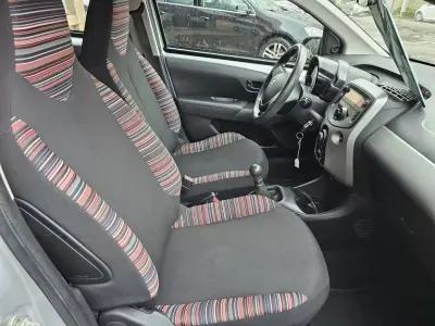 Citroën C1 2017 - 7450 EUR, 65000 km - AUTO.MOTO.pt - 65000km - foto 7 de 9
