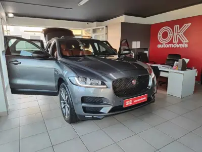 Jaguar F-Pace 2017 - 22500 EUR, 147000 km - AUTO.MOTO.pt - 147000km - foto 20 de 40
