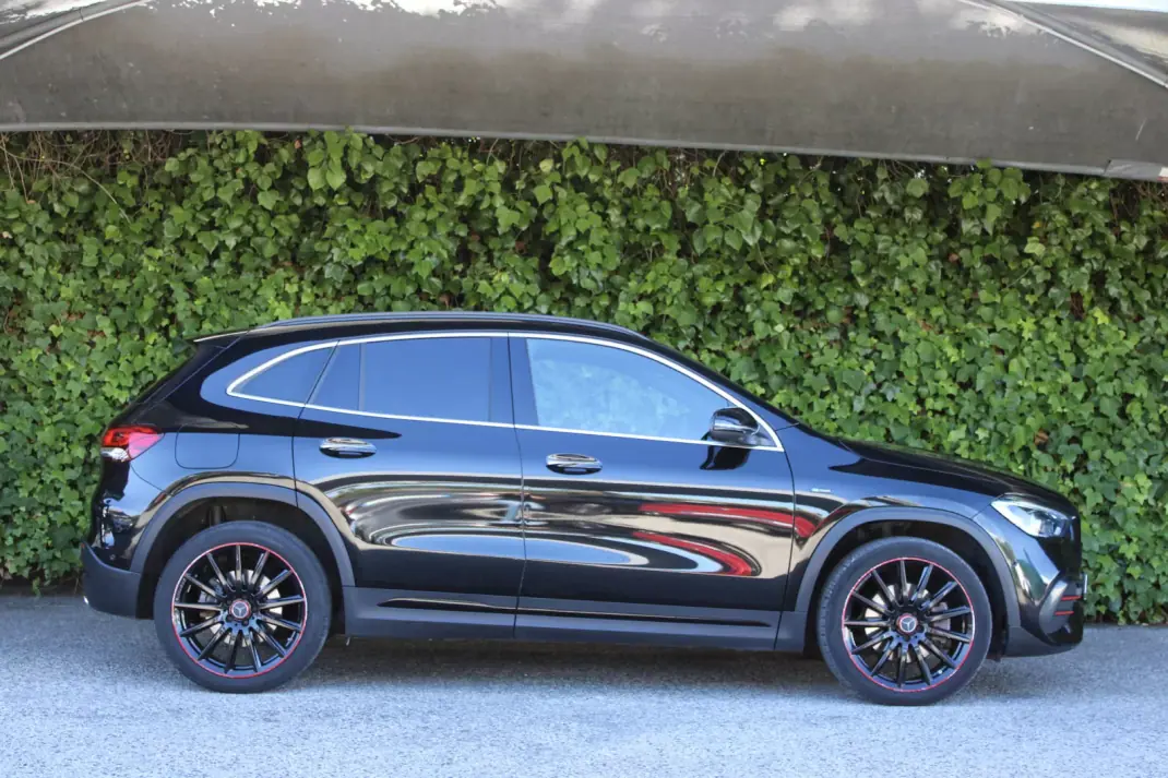Mercedes-Benz GLA 250 2021 - 33900 EUR, 81000 km - 81000km - foto 6 de 20