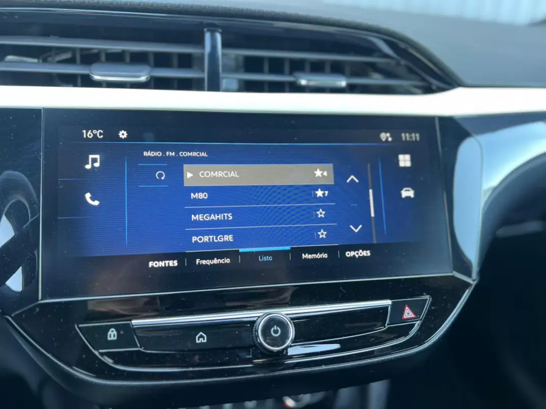 Opel Corsa 2025 - 17900 EUR, 26154 km - AUTO.MOTO.pt - 26154km - foto 14 de 19