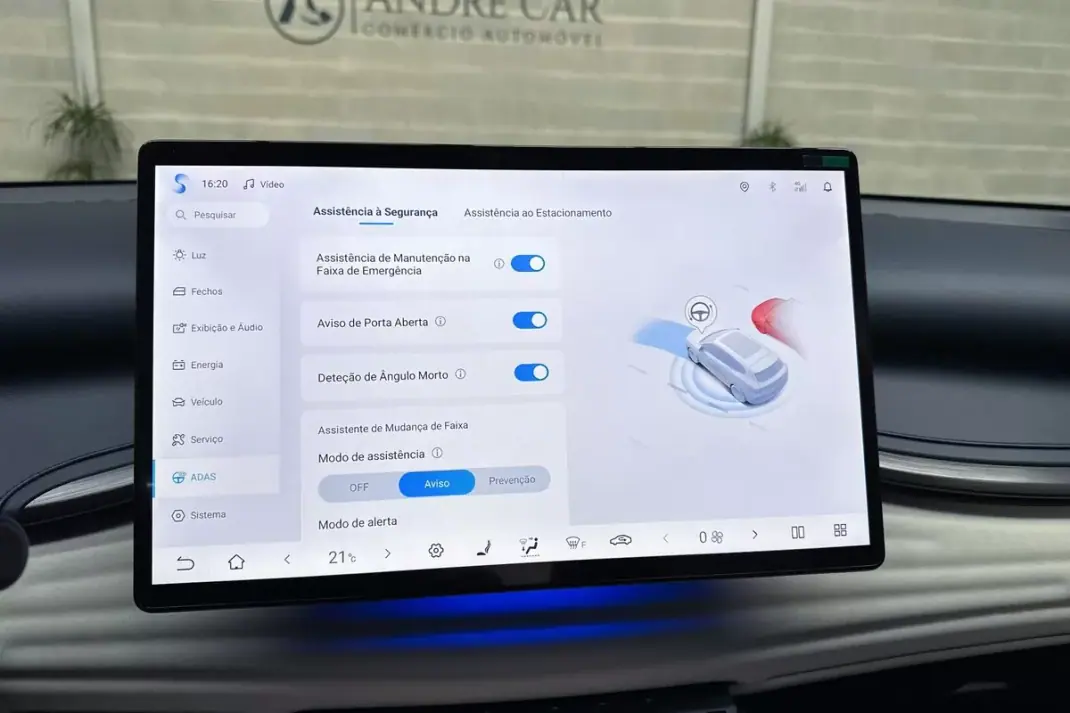 BYD Atto 3 2023 - 27950 EUR, 7718 km - AUTO.MOTO.pt - 7718km - foto 30 de 60