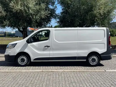 Renault Trafic 2023 - 22900 EUR, 48000 km - 48000km - foto 10 de 40