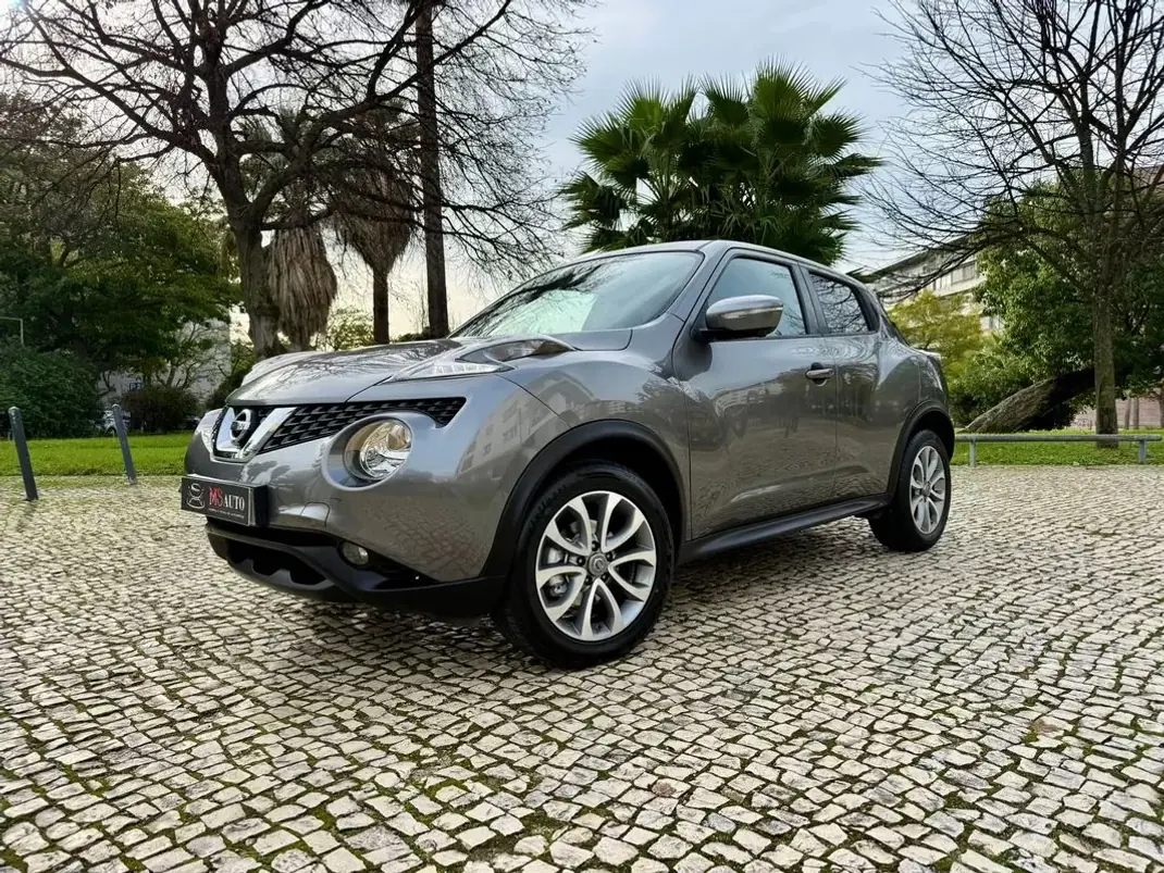 Nissan Juke 2014 - 9890 EUR, 160000 km - AUTO.MOTO.pt - 160000km - foto 1 de 37