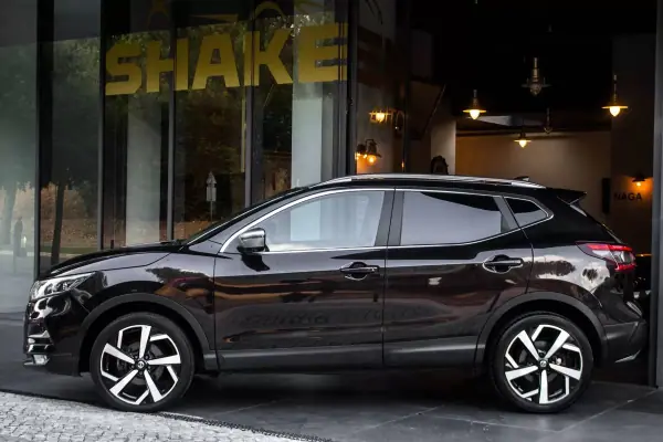 Nissan Qashqai 2018 - 19750 EUR, 88579 km - AUTO.MOTO.pt - 88579km - foto 2 de 36