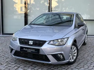SEAT Ibiza 2018 - 10900 EUR, 176380 km - AUTO.MOTO.pt - 176380km - foto 2 de 17