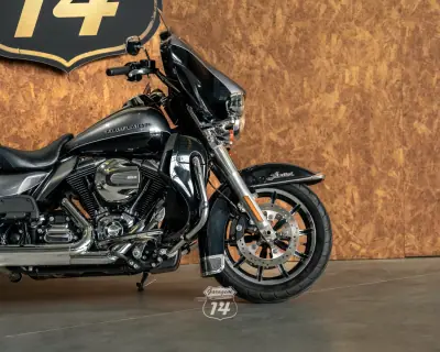 Harley-Davidson Electra Glide Ultra Classic 2014 - 18990 EUR, 24980 km - AUTO.MOTO.pt - 24980km - foto 32 de 46