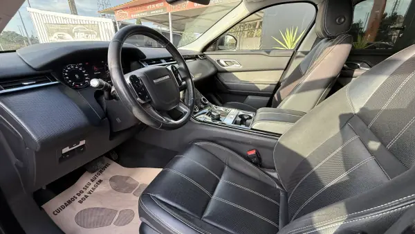 Land Rover Range Rover Velar 2018 - 26990 EUR, 179000 km - 179000km - foto 32 de 39