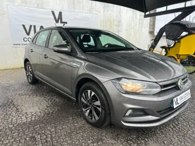 Volkswagen Polo 2018 - 12500 EUR, 98000 km - AUTO.MOTO.pt - 98000km - foto 3 de 10