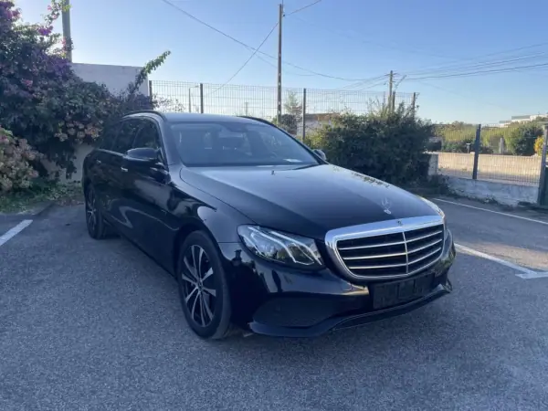Mercedes-Benz CLE 200 2020 - 38900 EUR, 99472 km - AUTO.MOTO.pt - 99472km - foto 3 de 22